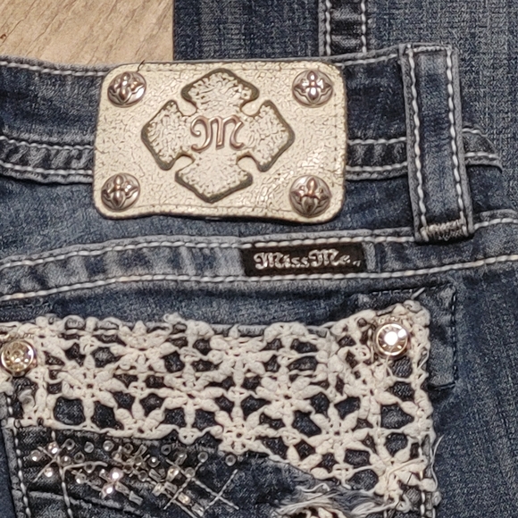 Miss Me Signature Boot Cut Jeans Size 27 - Picture 12 of 13
